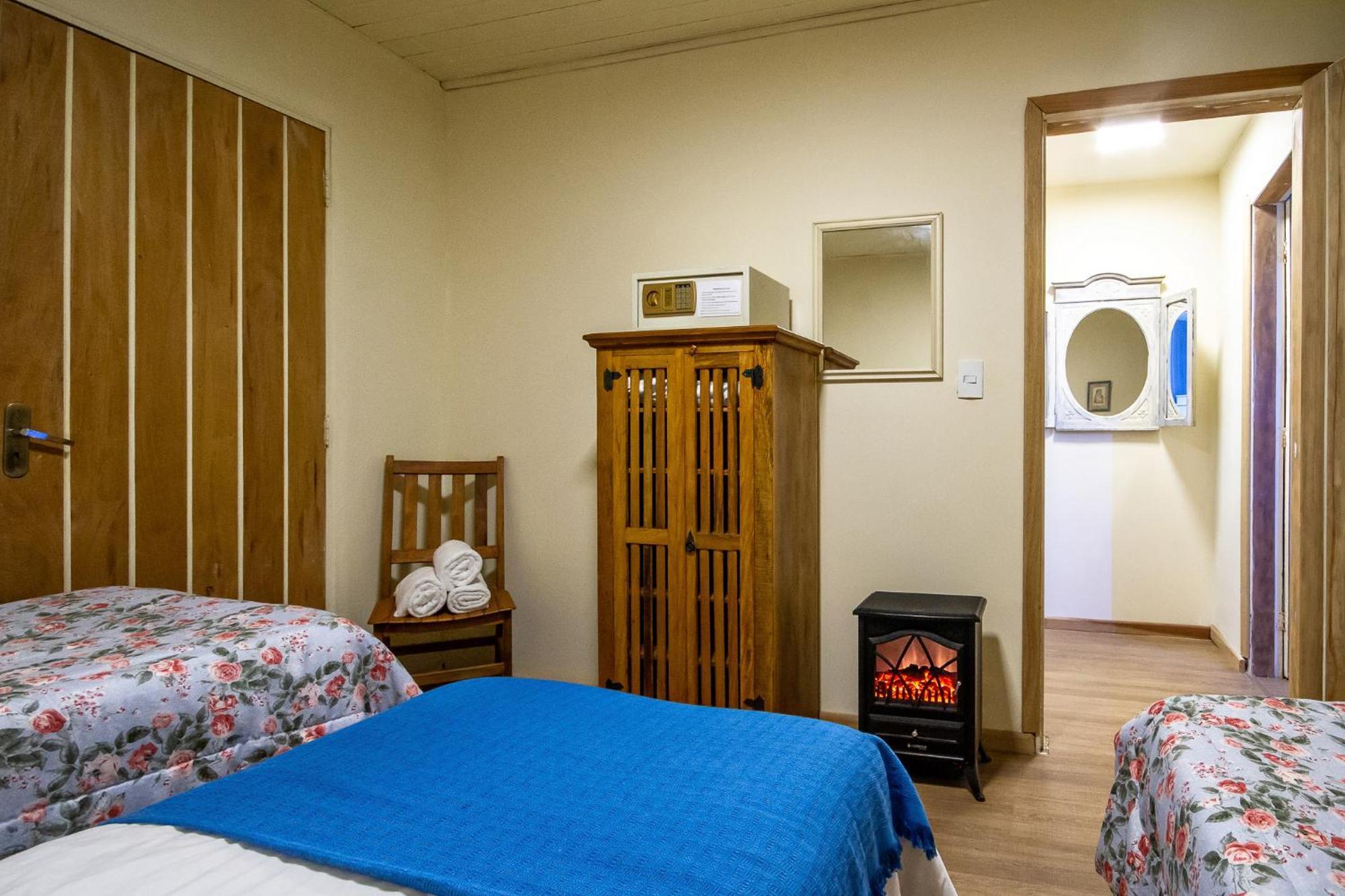 Pousada Casa Mantiqueira - Proxima Ao Capivari E Opcoes De Hidromassagem Campos do Jordão Habitación foto